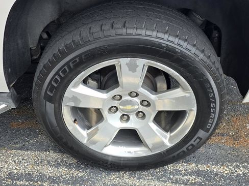 Used 2016 Chevrolet Tahoe LTZ RWD image 38