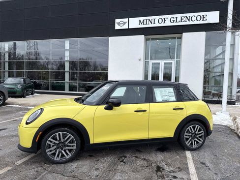 New 2026 MINI Cooper S FWD image 2