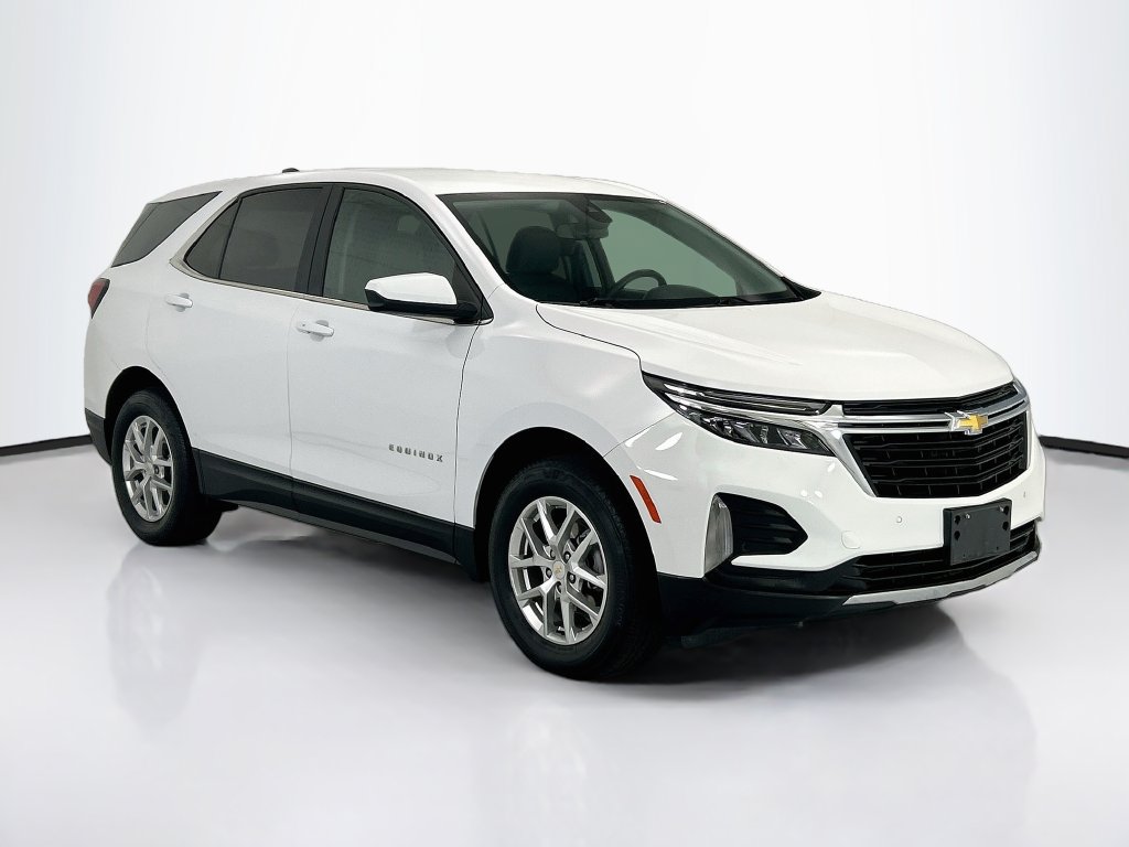 Used 2024 Chevrolet Equinox LT AWD/4WD image 3