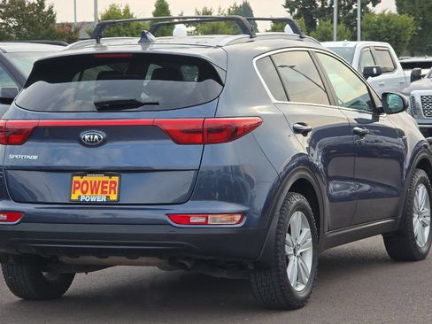 Used 2017 Kia Sportage LX w/ LX Popular Package AWD/4WD image 4