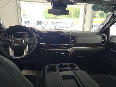 Certified 2025 GMC Sierra 2500 SLE w/ SLE Value Package; AWD/4WD image 11