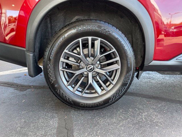 Used 2024 Nissan Rogue S AWD/4WD image 30