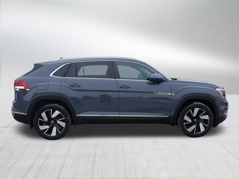 New 2026 Volkswagen Atlas Cross Sport SEL image 2