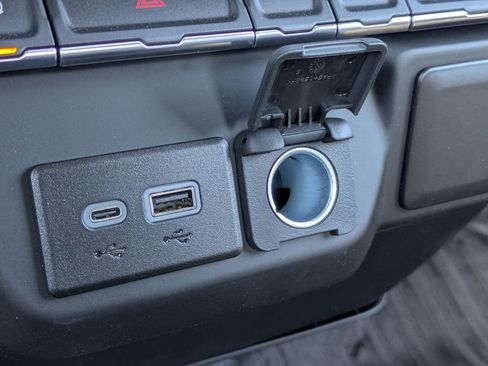 New 2025 Chevrolet Silverado 1500 W/T image 47