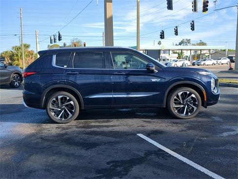 New 2025 Mitsubishi Outlander SEL image 7