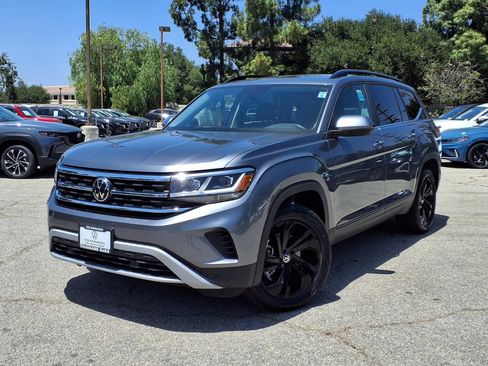 Certified 2023 Volkswagen Atlas SE w/ Panoramic Sunroof Package FWD image 28