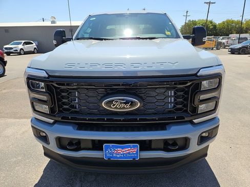 New 2026 Ford F350 Lariat w/ Black Appearance Package AWD/4WD image 3