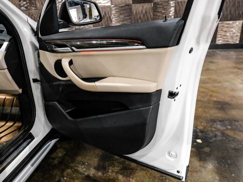 Used 2019 BMW X1 sDrive28i w/ Convenience Package FWD image 38