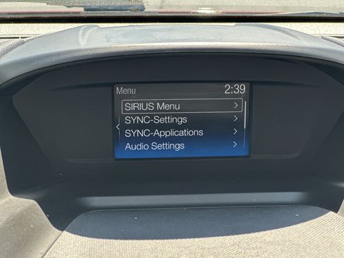 Used 2018 Ford Escape SE FWD image 24