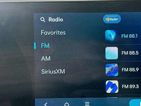 Used 2025 Hyundai Tucson Limited image 29