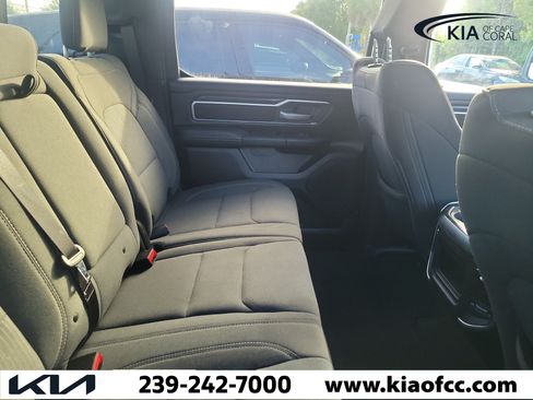 Used 2023 RAM 1500 Big Horn AWD/4WD image 10