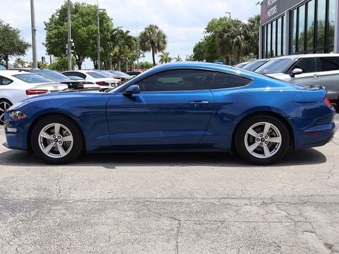 Used 2022 Ford Mustang Coupe RWD image 15