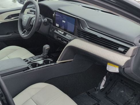 New 2026 Toyota Camry XLE image 28