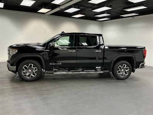 New 2026 GMC Sierra 1500 SLT w/ SLT Premium Package AWD/4WD image 2