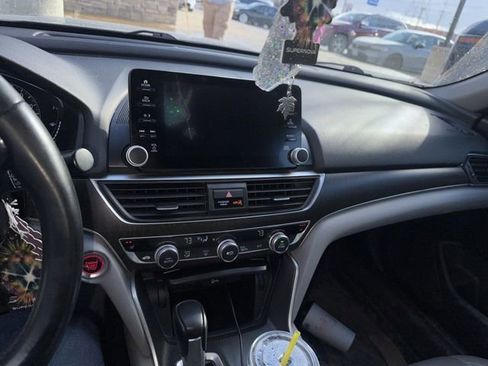 Used 2018 Honda Accord EX-L image 10