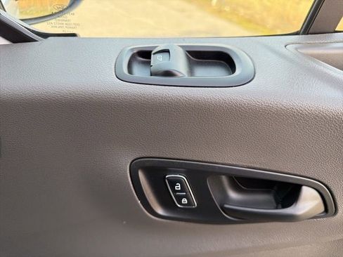 Used 2024 Ford Transit 350 XLT image 14