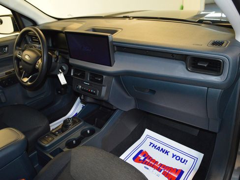 Used 2025 Ford Maverick XL w/ Equipment Group 102A image 10