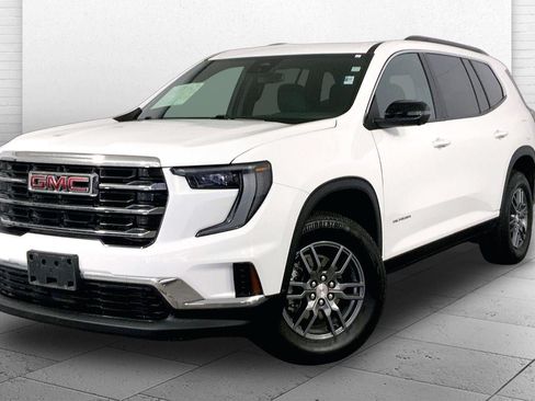 Used 2025 GMC Acadia Elevation AWD/4WD image 12