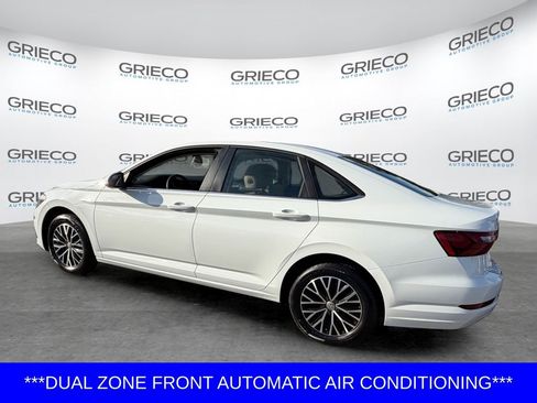 Used 2020 Volkswagen Jetta SE FWD image 5