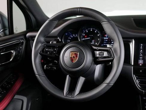 New 2026 Porsche Macan AWD/4WD image 15