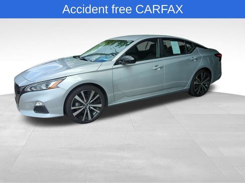 Used 2022 Nissan Altima 2.5 SR FWD image 4