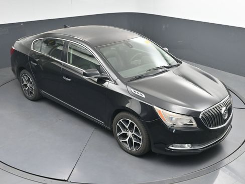 Used 2016 Buick LaCrosse Sport Touring image 32