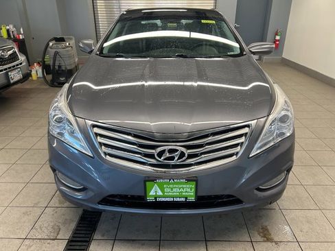 Used 2013 Hyundai Azera w/ Technology Pkg image 2