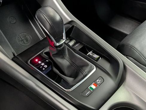 Used 2024 Alfa Romeo Tonale Ti w/ Active Assist Package AWD/4WD image 26