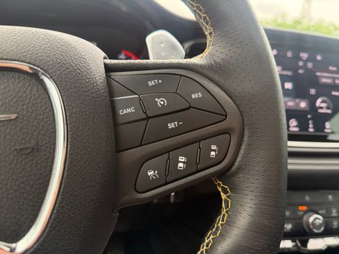Used 2024 Dodge Durango SRT AWD/4WD image 37