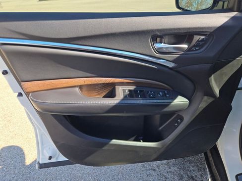 Used 2017 Acura MDX SH-AWD w/ Advance Package image 22