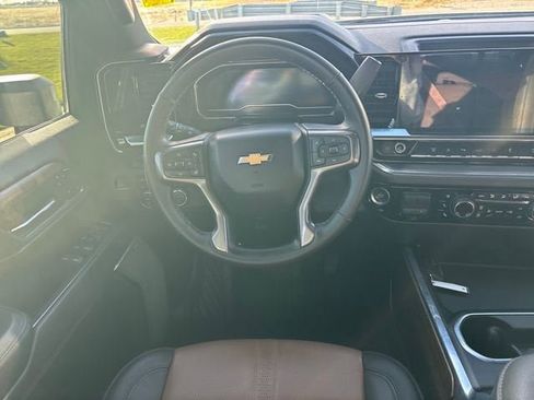 Used 2024 Chevrolet Silverado 3500 High Country w/ High Country Premium Package image 13