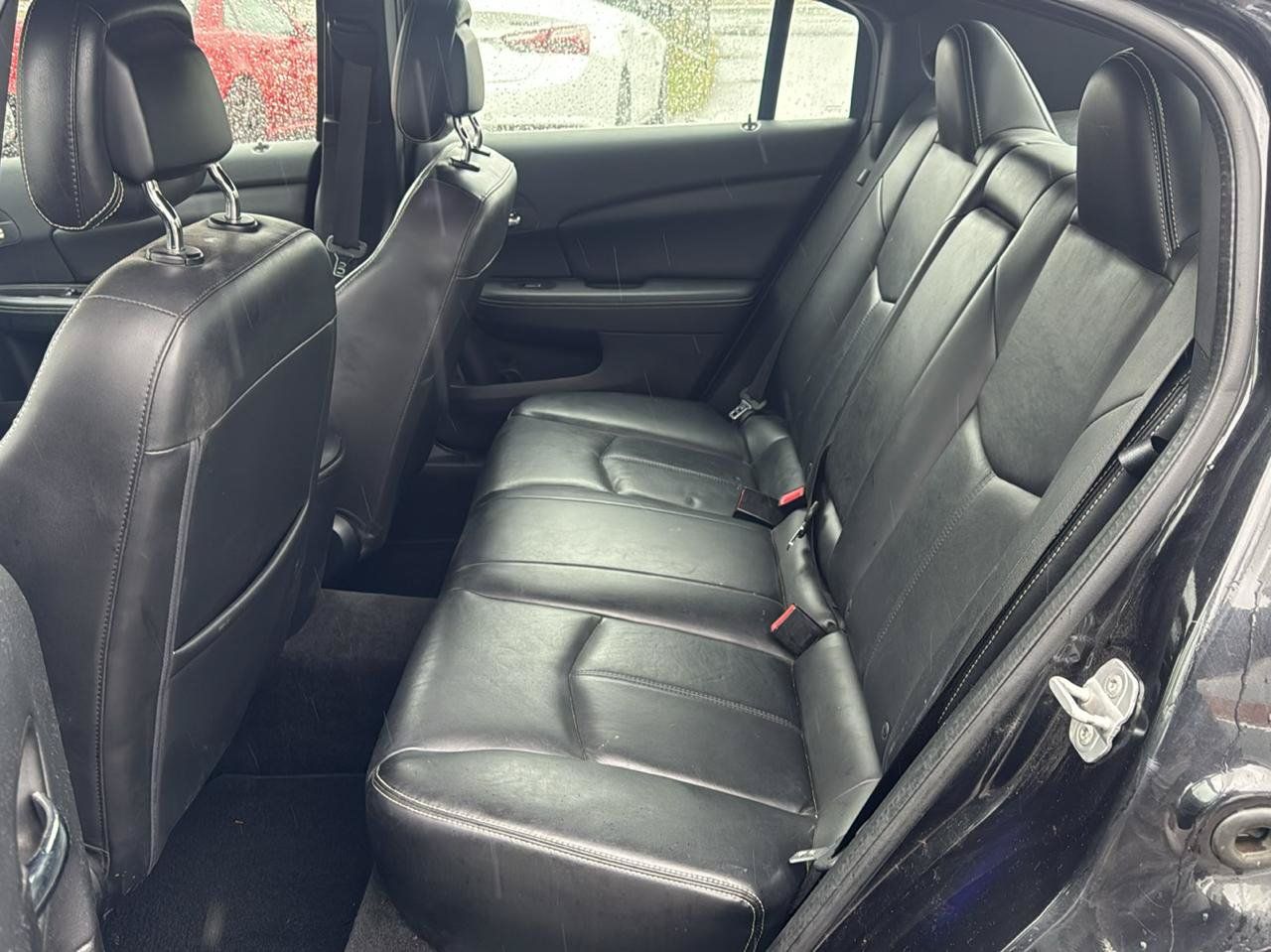Used 2011 Chrysler 200 Limited FWD image 11