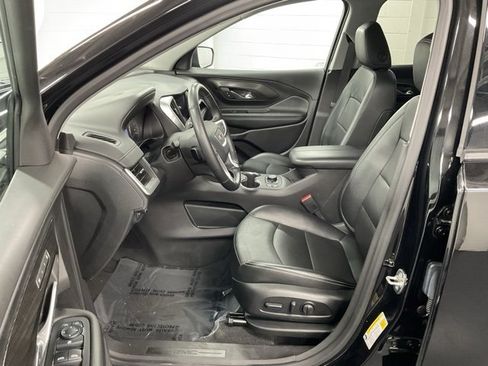 Used 2024 GMC Terrain SLT image 22