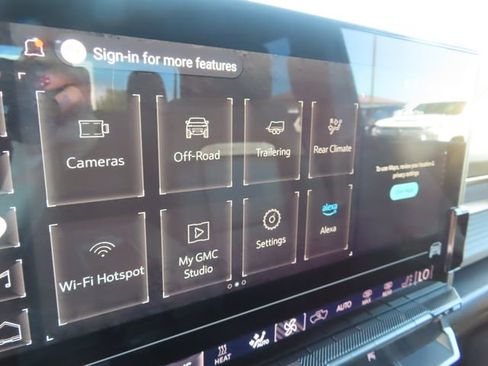 Used 2024 GMC Hummer EV 3X AWD/4WD image 25