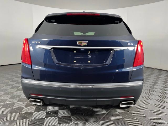 Used 2017 Cadillac XT5 Luxury FWD image 8