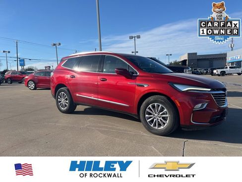 Used 2024 Buick Enclave Premium image 1