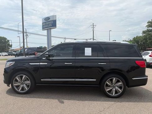 Used 2018 Lincoln Navigator Reserve w/ Technology Package AWD/4WD image 5