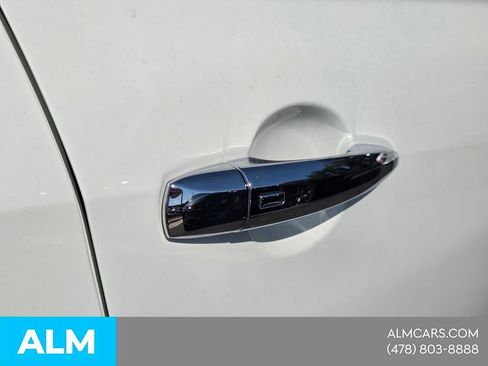 Used 2025 Nissan Altima 2.5 SV FWD image 30