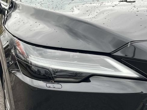 Used 2023 Lexus RX 350 350 Luxury w/ Accessory Package image 9