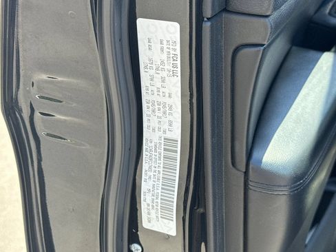 Used 2015 Jeep Grand Cherokee Laredo w/ Quick Order Package 23E AWD/4WD image 32