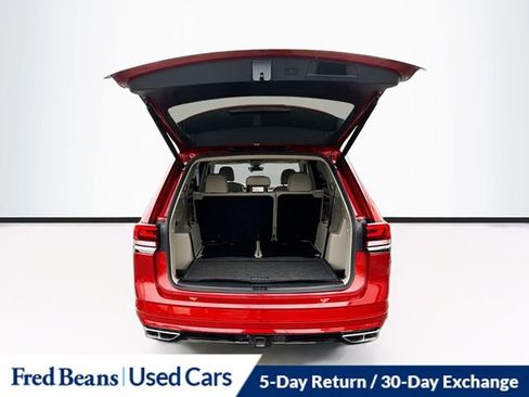 Used 2024 Volkswagen Atlas SEL Premium R-Line image 29
