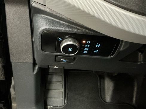 Used 2023 Ford Bronco Badlands image 20