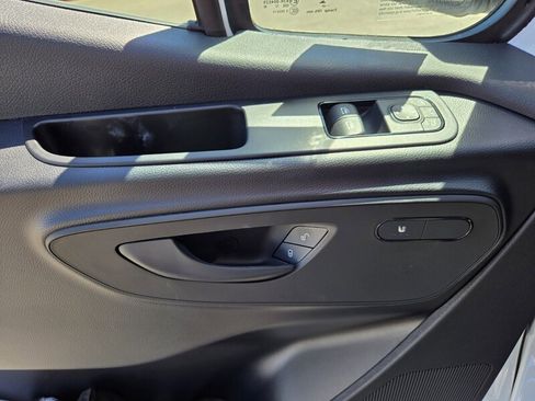 New 2025 Mercedes-Benz Sprinter 2500 image 24
