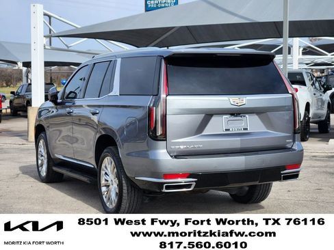 Used 2021 Cadillac Escalade Premium Luxury RWD image 5
