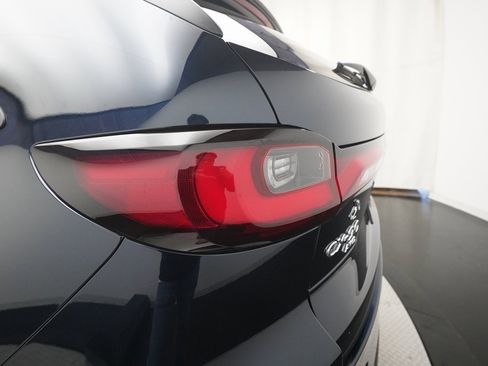 Certified 2025 MAZDA CX-90 Plug-In Hybrid w/Premium Sport image 38