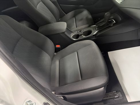 Used 2023 Toyota Corolla LE image 30