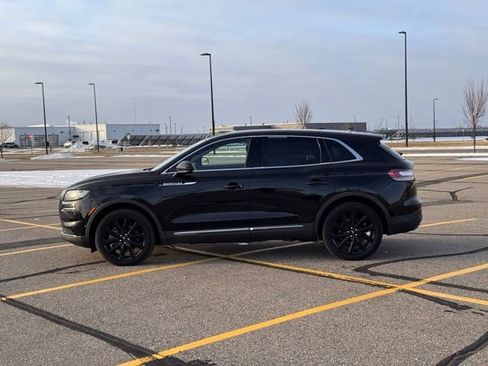 Used 2022 Lincoln Nautilus Reserve w/ Equipment Group 201A image 35