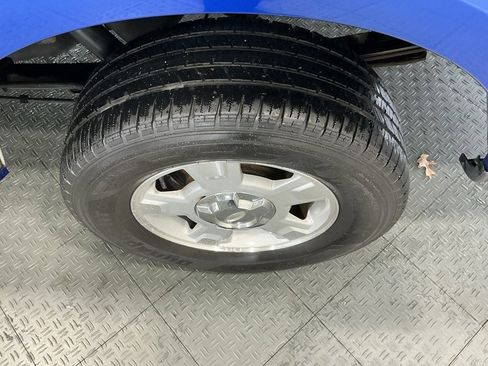 Used 2011 Ford F150 XLT w/ XLT Convenience Pkg image 25