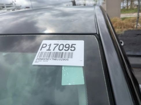 Used 2022 Chevrolet Equinox LS image 10