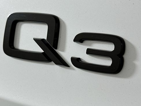 Used 2025 Audi Q3 2.0T Premium Plus w/ Premium Plus Package AWD/4WD image 10